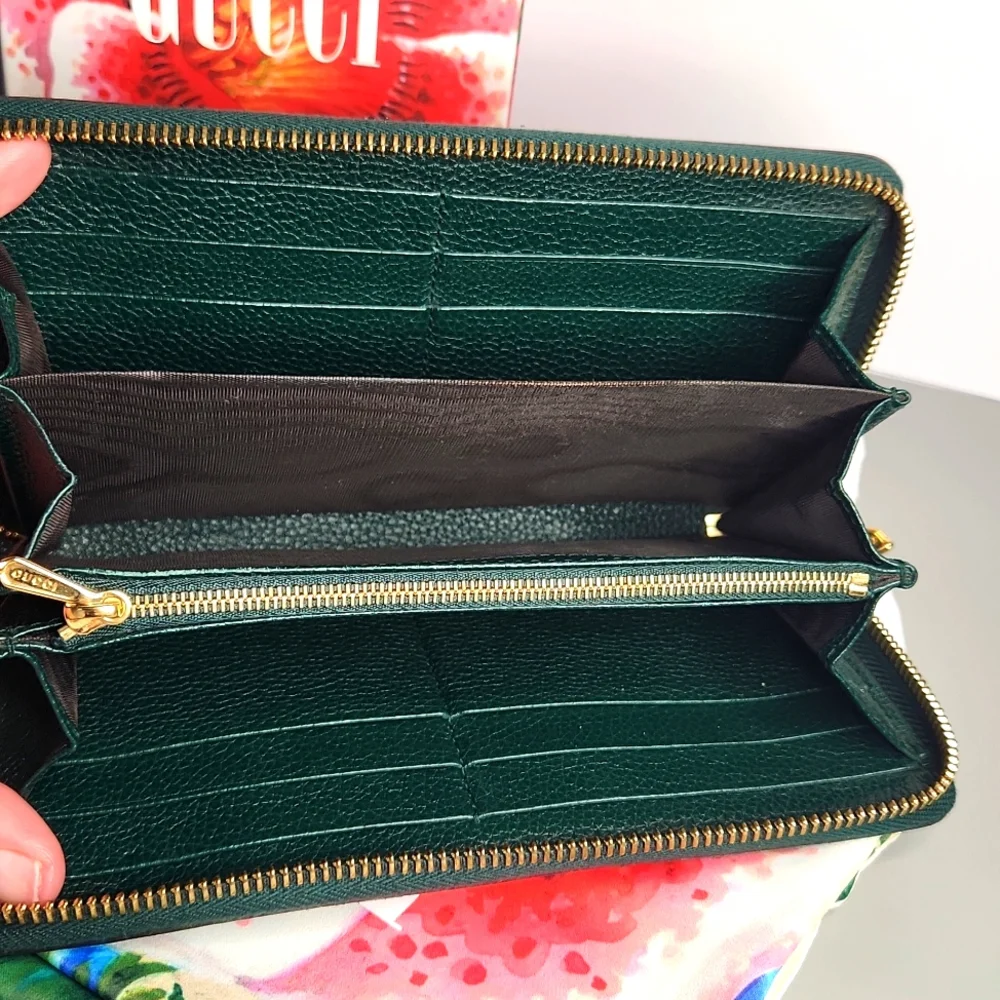 Gucci Zumi Green Two Tone GG Horsebit Zip Wallet - Picture 9 of 13